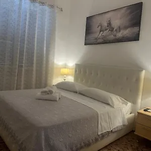 Bed and breakfast Turistico Di Fuoco C, Roma