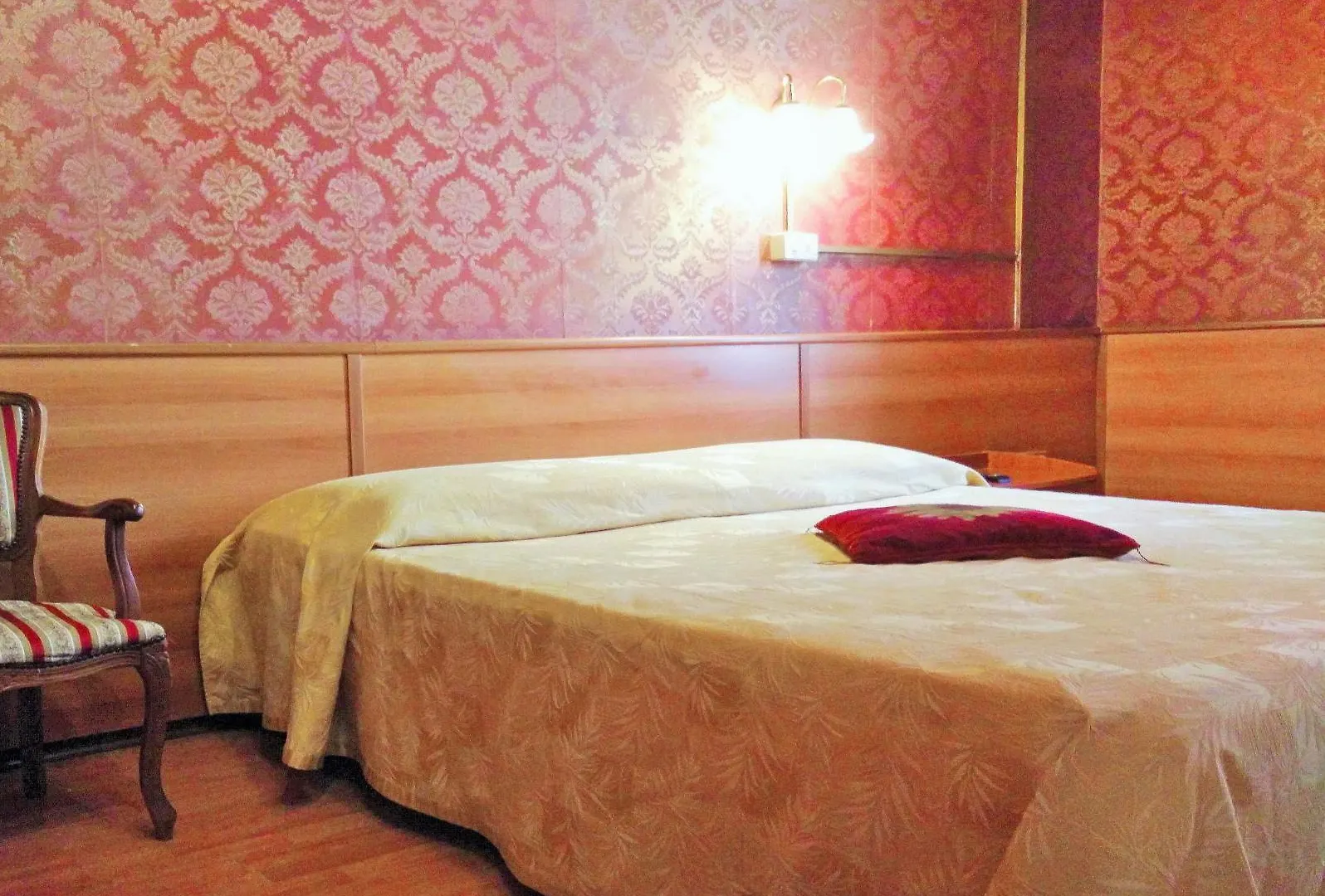 Hotel Cristina Rome